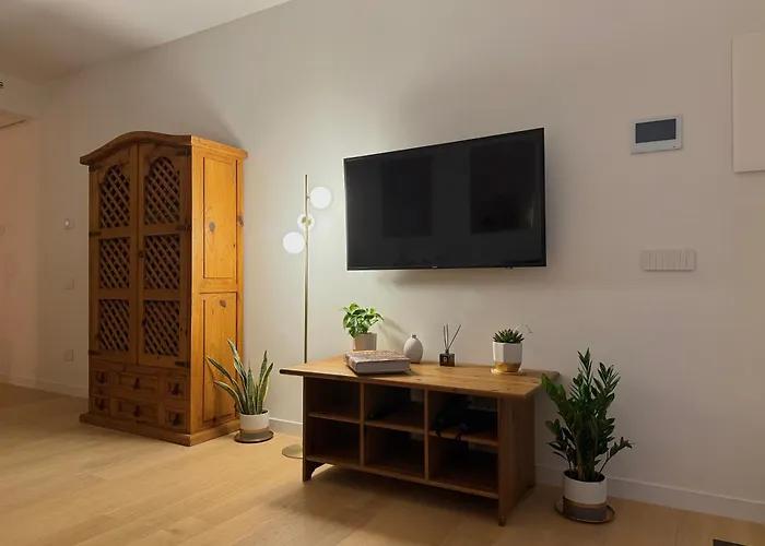 With Private Courtyard - Colosseum & Forum * ローマ